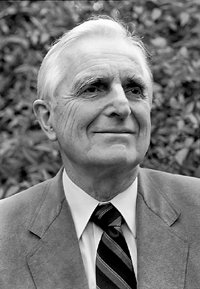 Douglas Carl Engelbart, US-amerikanischer Computerpionier. * nahe Portland (USA) 30.01.1925 alt text goes here